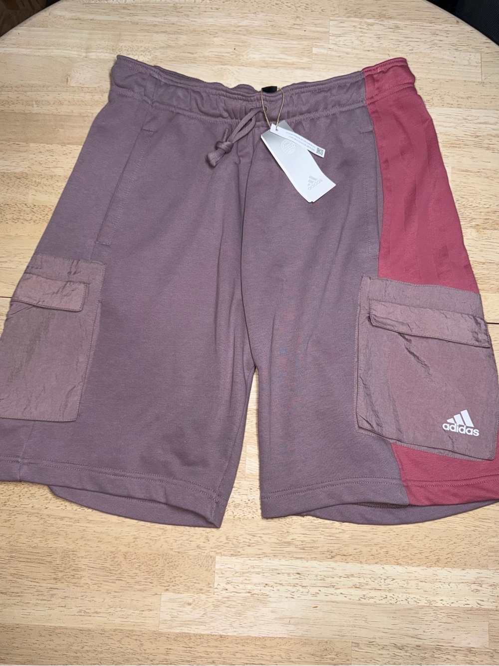 Adidas NEW Colorblock French Terry Shorts Mens Large Cargo Athletic NWT